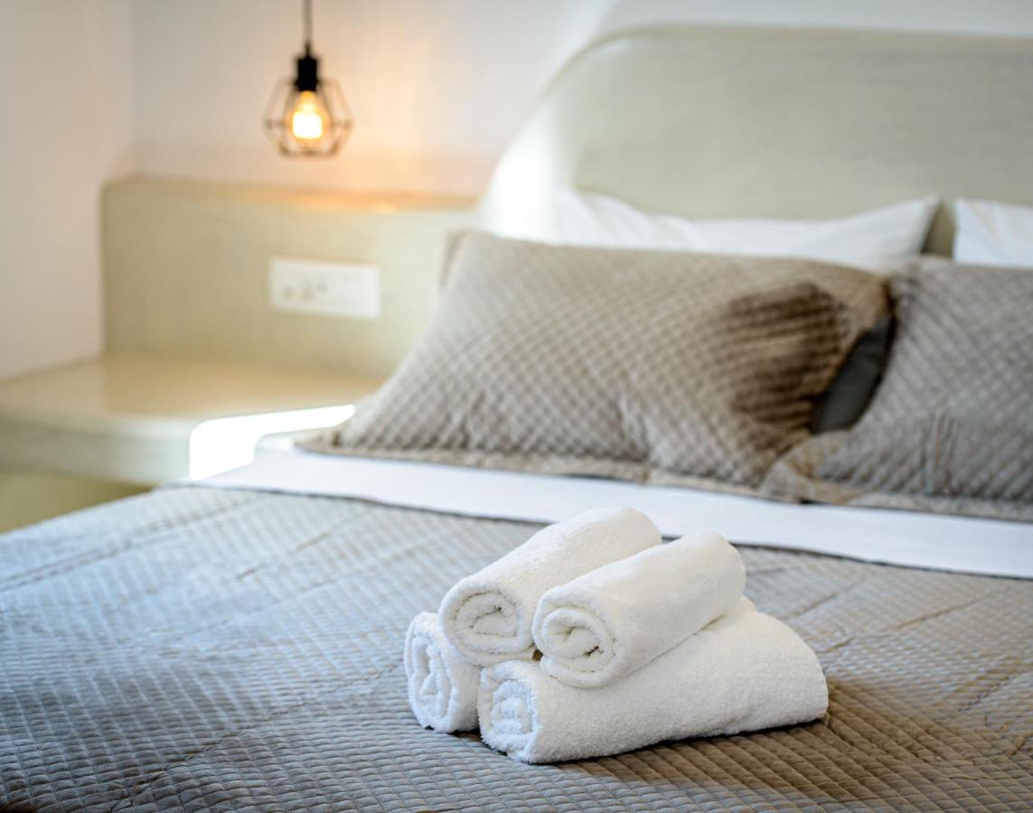 Agia Irini Hotel อิเมโรวิยอน ภายนอก รูปภาพ